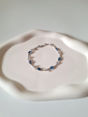 Ocean Eyes Tulip Bracelet